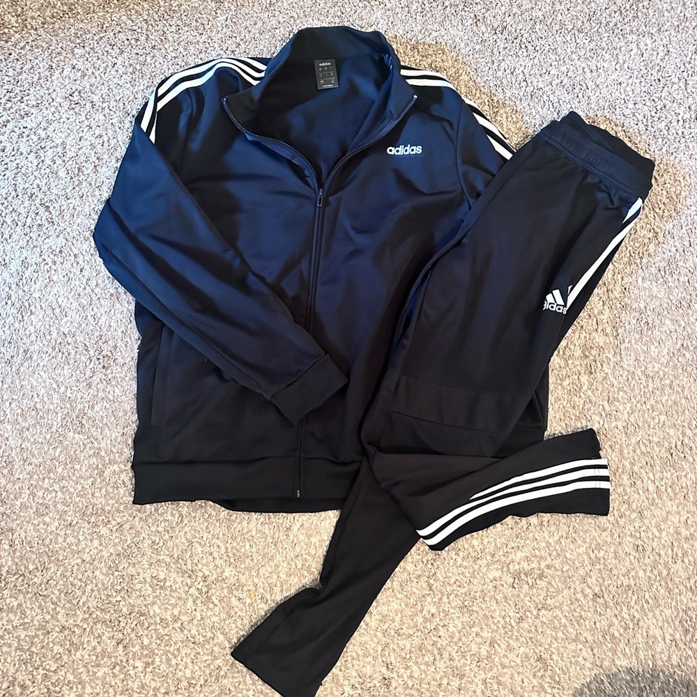 Men’s Adidas Tracksuit
